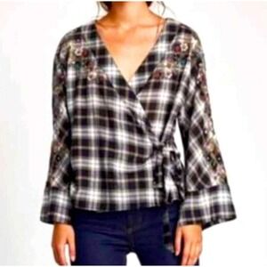 Zara Trafaluc Plaid Wrap Top Embroidered Floral Details‎ Size XS